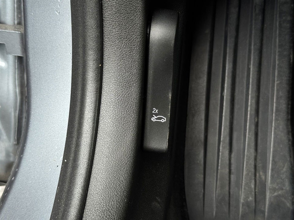BMW 520d 2,0 Touring Connected aut. 5d
