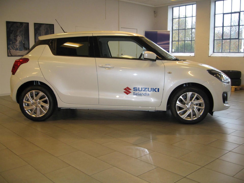 Suzuki Swift 1,2 mHybrid Action 5d