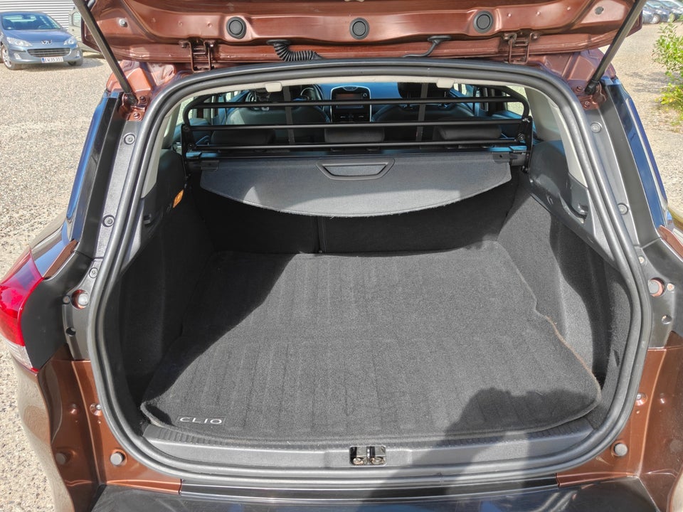 Renault Clio IV 0,9 TCe 90 Formula Edition Sport Tourer 5d
