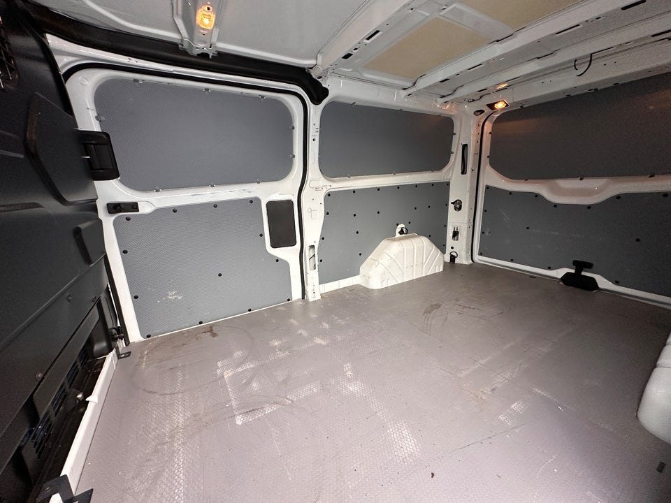 Ford Transit Custom 320L 2,0 TDCi 130 Trend