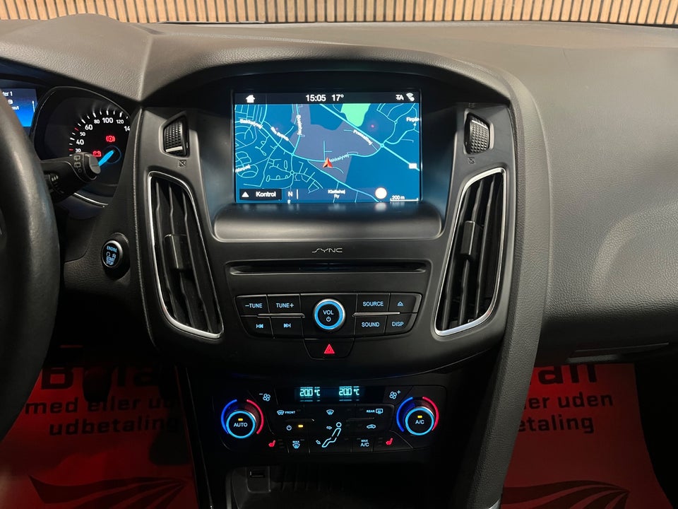 Ford Focus 1,0 EcoBoost Titanium stc. 5d