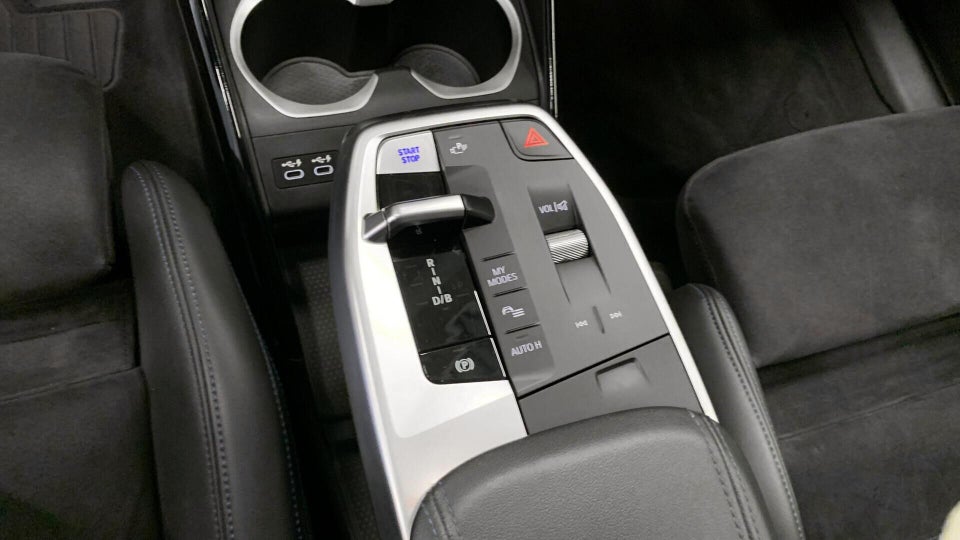 BMW iX1 eDrive20 M-Sport 5d