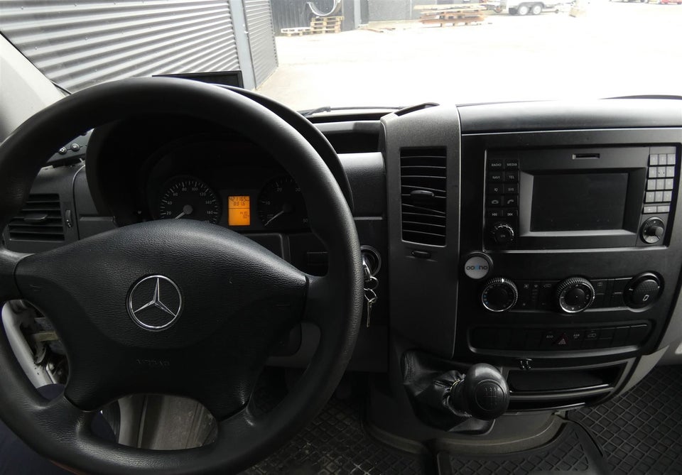 Mercedes Sprinter 316 2,2 CDi Alukasse m/lift/køl