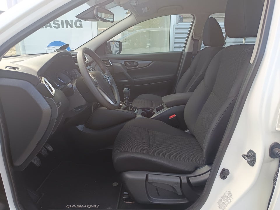 Nissan Qashqai 1,2 Dig-T 115 Acenta Van 5d