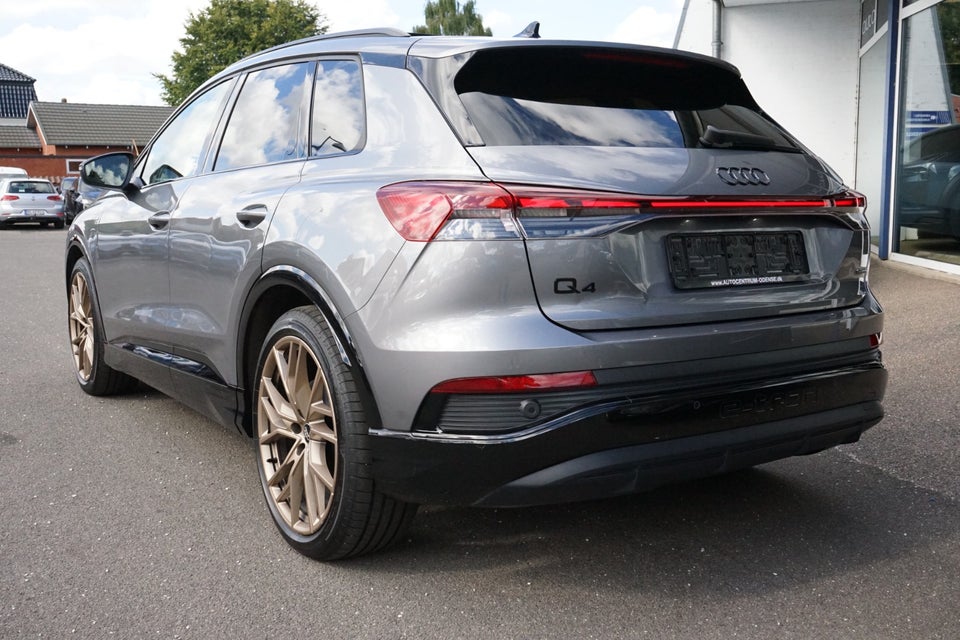 Audi Q4 e-tron 50 edition one S-line quattro 5d