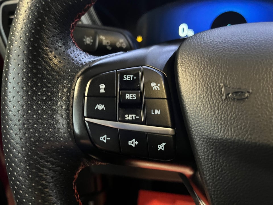 Ford Kuga 2,5 PHEV ST-Line X CVT 5d