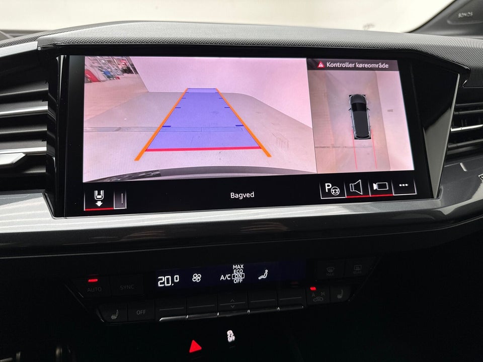 Audi Q4 e-tron 45 S-line 5d
