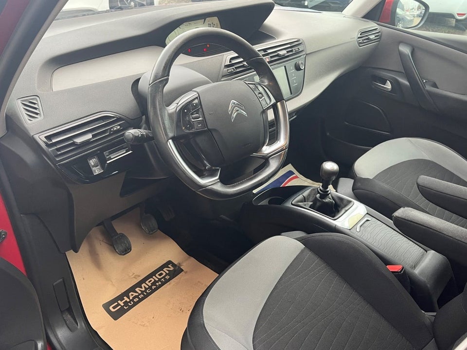 Citroën Grand C4 Picasso 1,6 e-HDi 115 Attraction 5d