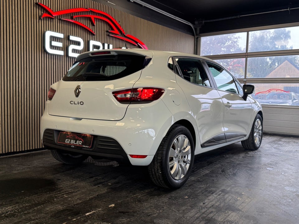 Renault Clio IV 0,9 TCe 75 Zen 5d