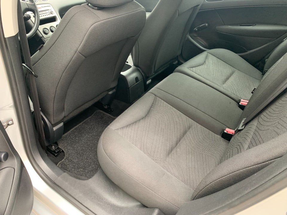 Peugeot 308 1,4 VTi Comfort 5d