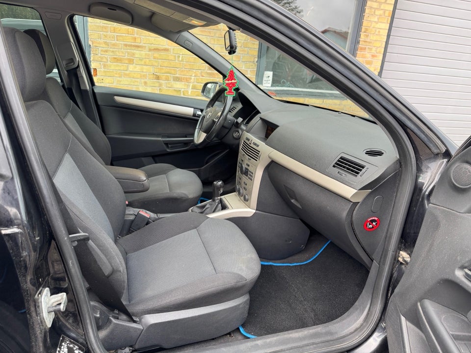 Opel Astra 1,6 16V 115 Limited Wagon 5d