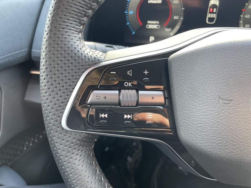 Nissan Ariya 87 Evolve 5d