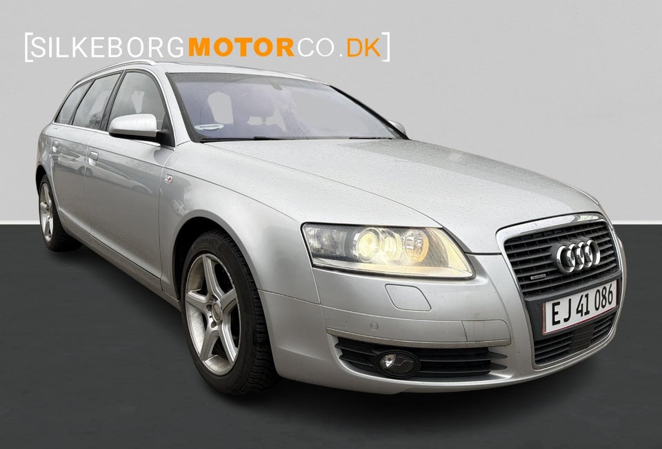 Audi A6 4,2 V8 Avant quattro Tiptr. 5d