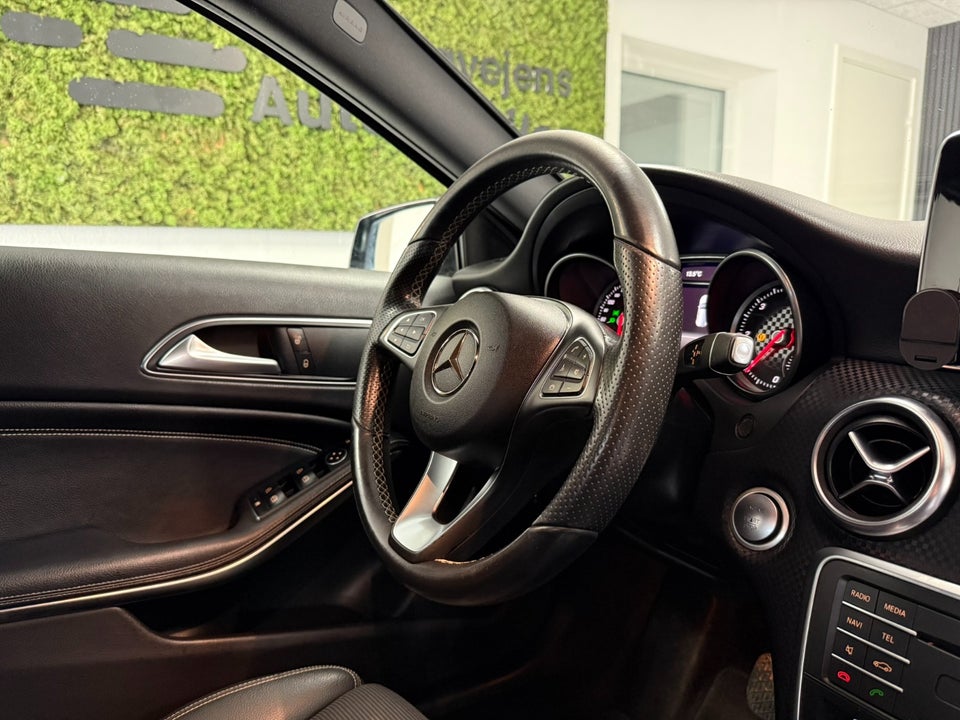 Mercedes A180 d 1,5 AMG Line aut. 5d