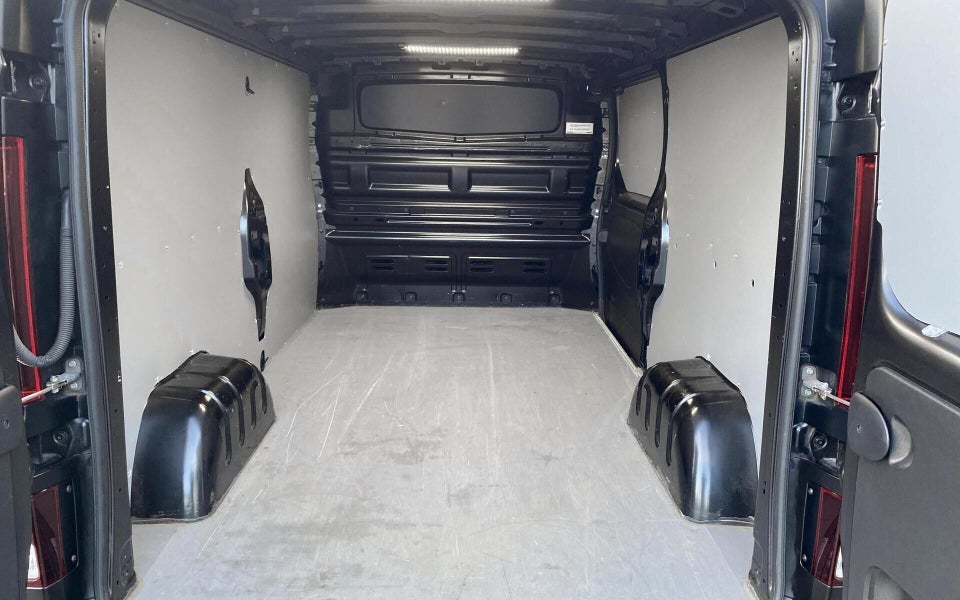 Renault Trafic 2,0 dCi 170 L2H1