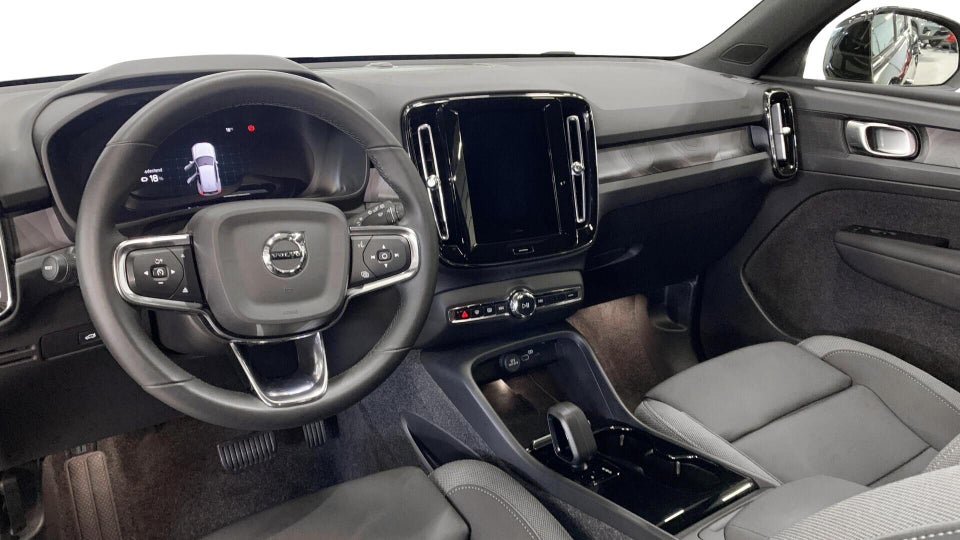 Volvo XC40 P6 ReCharge Plus 5d