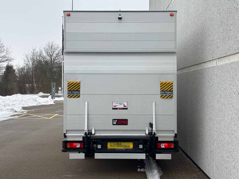 Iveco Daily 3,0 35S18 4100mm Alukasse m/lift AG8