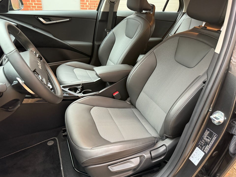 Kia Niro 64 EV 5d