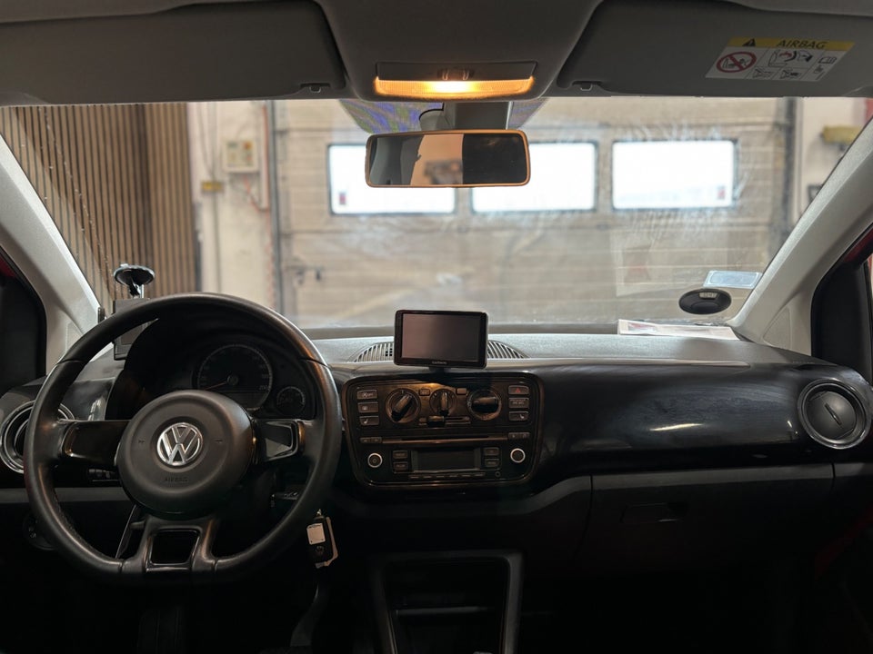 VW Up! 1,0 75 Move Up! ASG BMT 5d