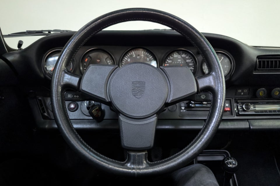 Porsche 911 3,2 Targa 2d