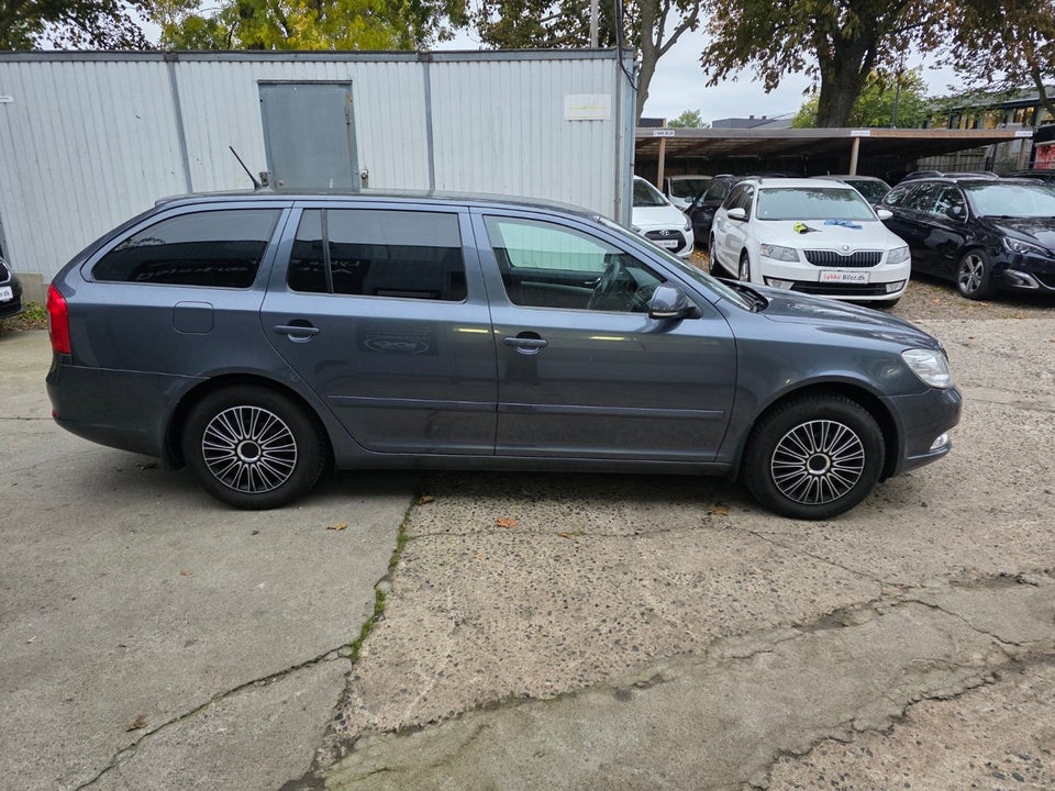Skoda Octavia 1,2 TSi 105 Ambiente Combi 5d