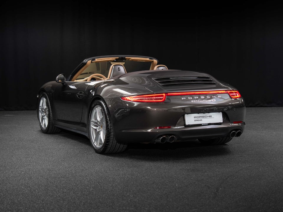 Porsche 911 Carrera 4S 3,8 Cabriolet PDK 2d