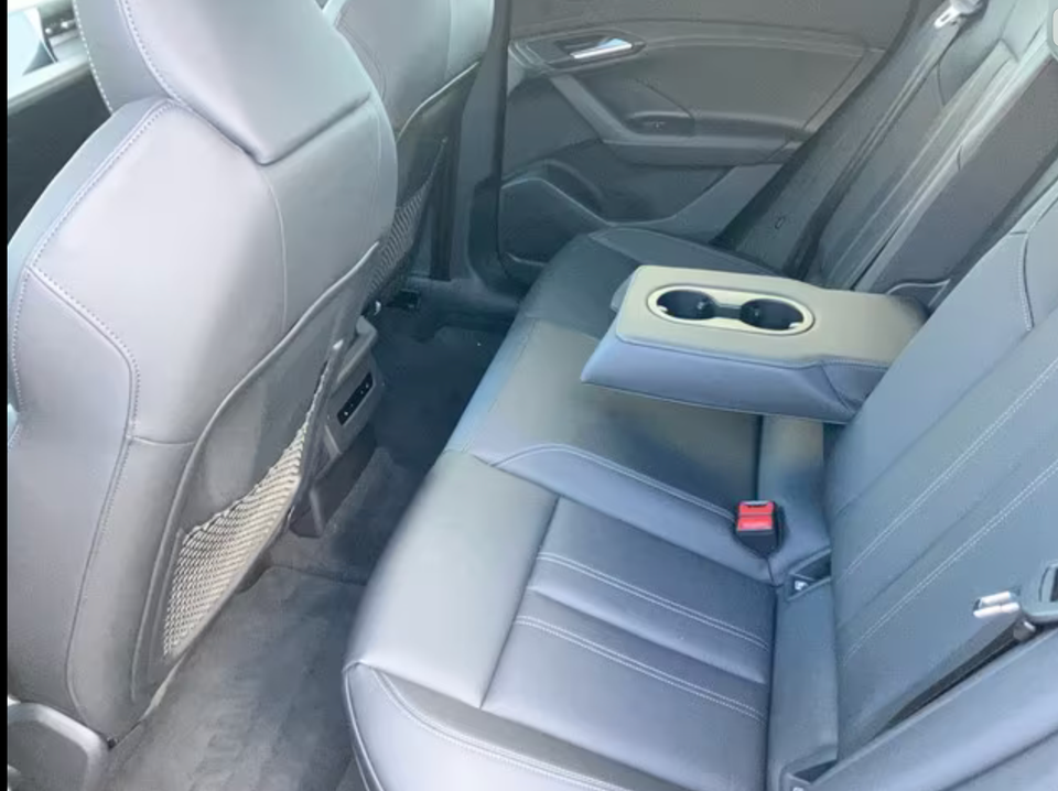 Audi Q6 e-tron Ultra quattro 5d