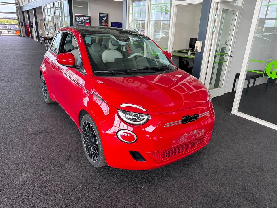 Fiat 500e 42 la Prima Sky 3d