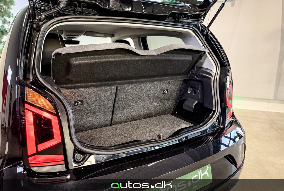 VW e-Up! Style Plus 5d