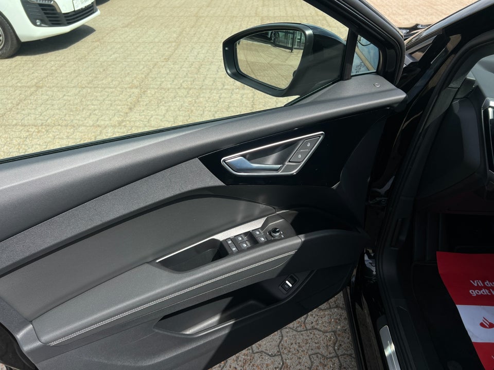 Audi Q4 e-tron 45 Advanced 5d