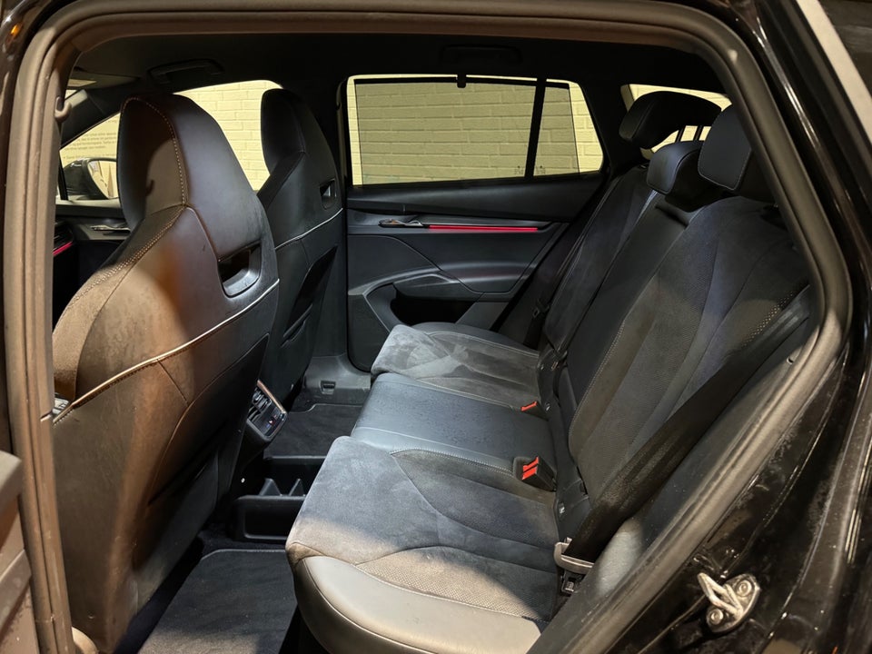 Skoda Enyaq 80 iV Sportline 5d