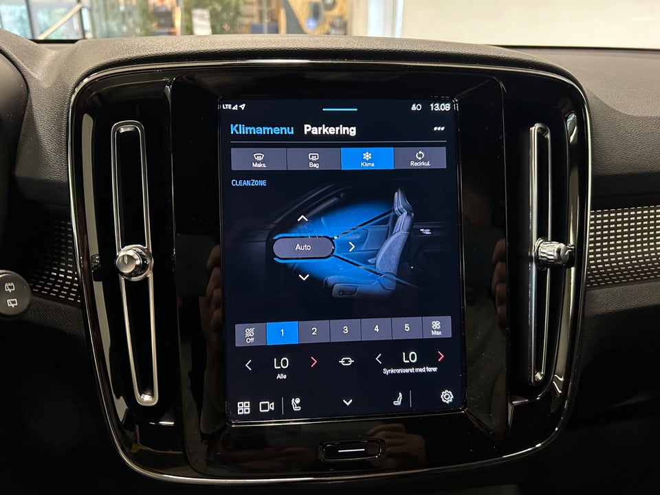 Volvo XC40 P6 ReCharge Plus 5d