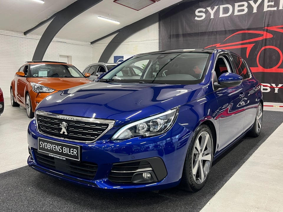 Peugeot 308 1,5 BlueHDi 130 Selection Sky EAT8 5d