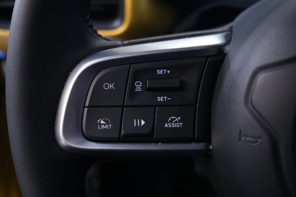 Jeep Avenger 54 1st Edition 5d