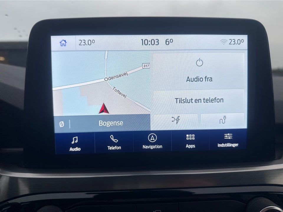 Ford Kuga 2,5 PHEV Titanium CVT 5d