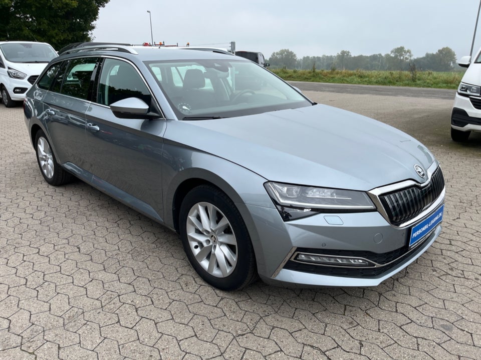 Skoda Superb 1,4 TSi iV Plus Combi DSG 5d