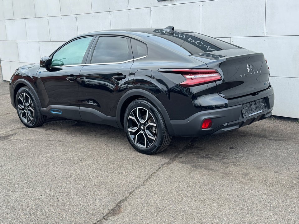 Citroën ë-C4 X 50 Shine 4d