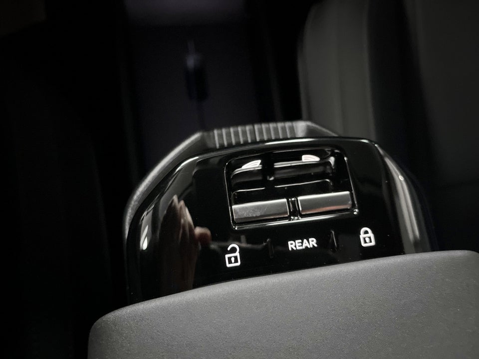 Volvo EX30 Extended Range Ultra 5d