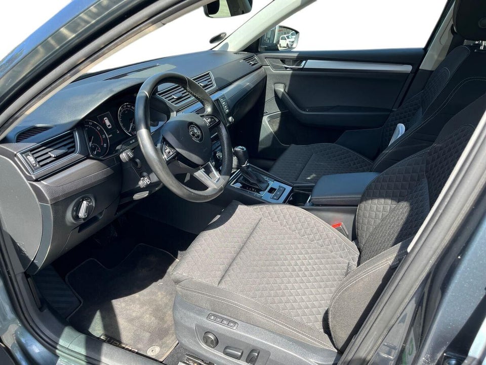 Skoda Superb 1,4 TSi 150 Style Combi DSG 5d