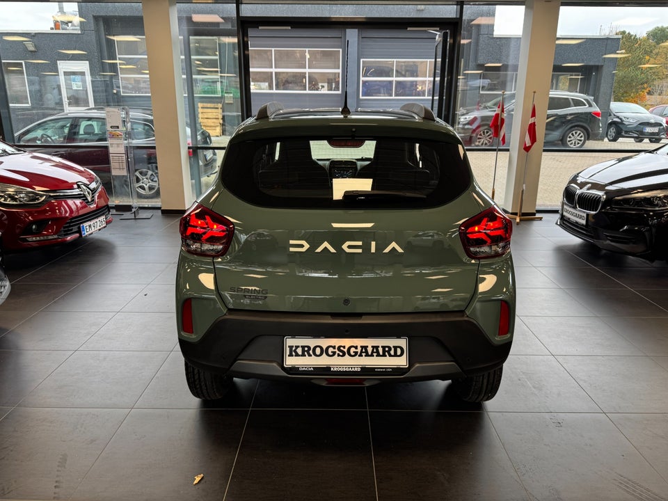 Dacia Spring Expression 5d