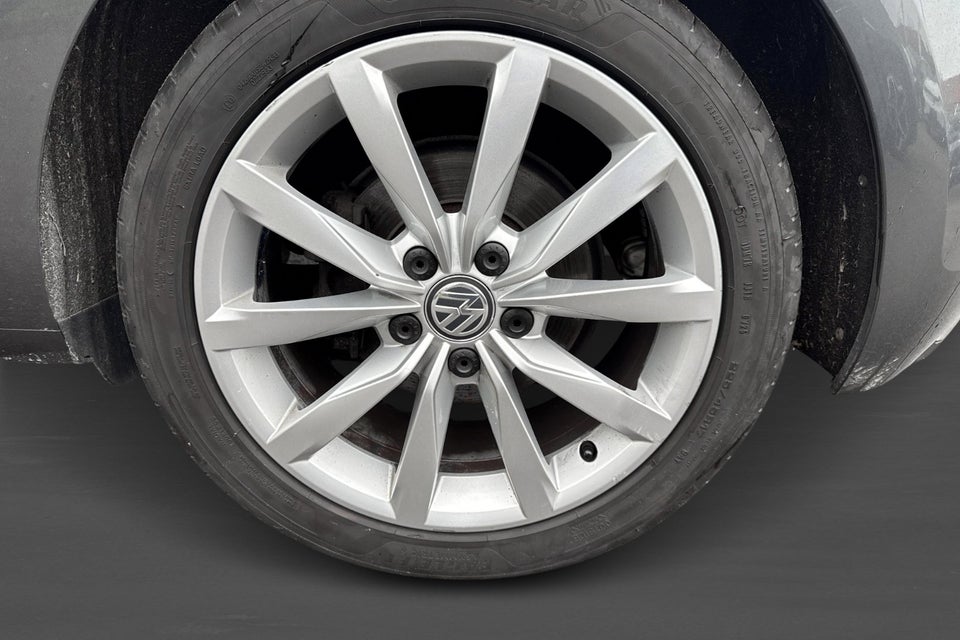 VW Golf VII 1,5 TSi 150 Highline DSG 5d