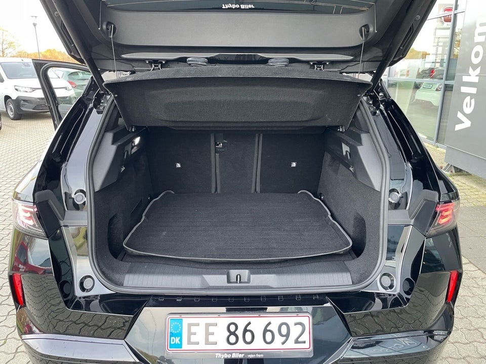 Opel Grandland-e 73 GS Sky 5d