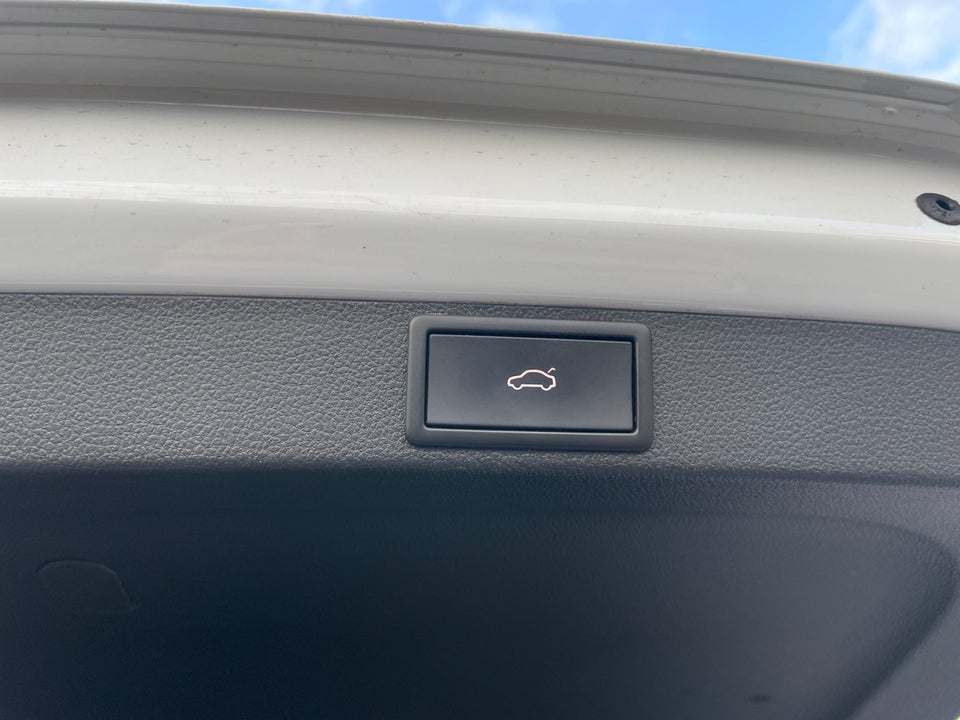 Skoda Octavia 1,5 eTSi 150 Business Executive Combi DSG 5d