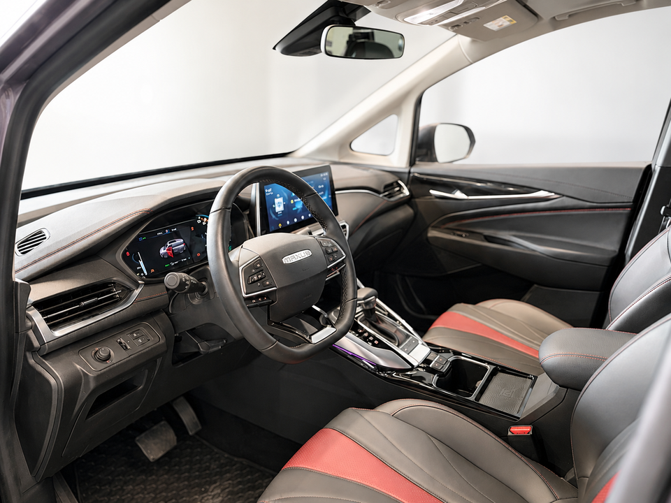 Maxus Euniq5 52 Exclusive 7prs 5d