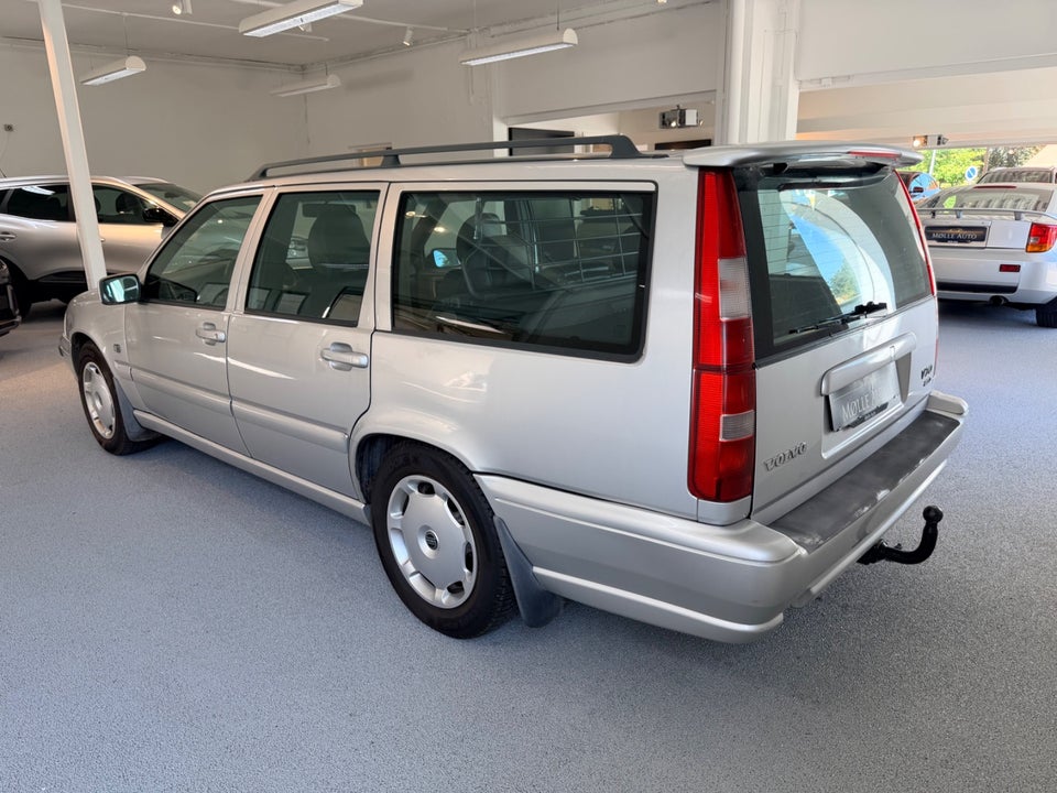Volvo V70 2,4 5d