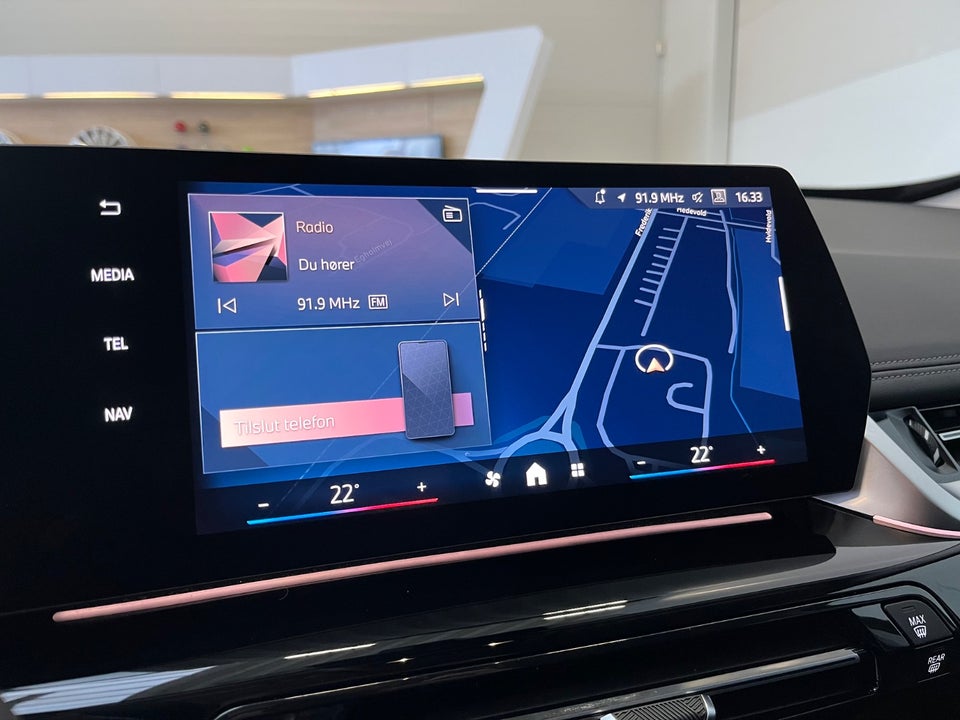 BMW iX1 eDrive20 X-Line 5d