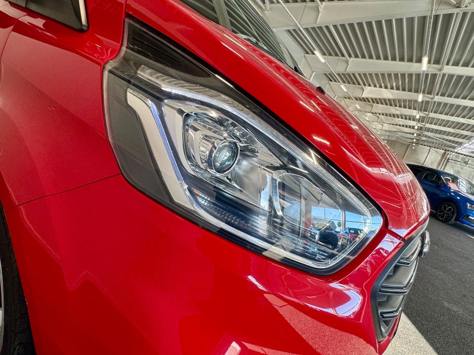 Ford Transit Custom Kombi 320S 2,0 TDCi 105 Ambiente