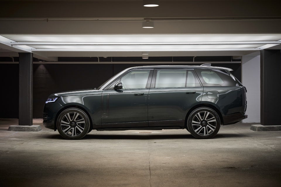 Land Rover Range Rover 3,0 P440e Autobiography aut. LWB 5d