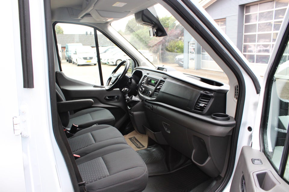 Ford Transit 350 L2 Chassis 2,0 TDCi 130 Db.Kab Trend FWD