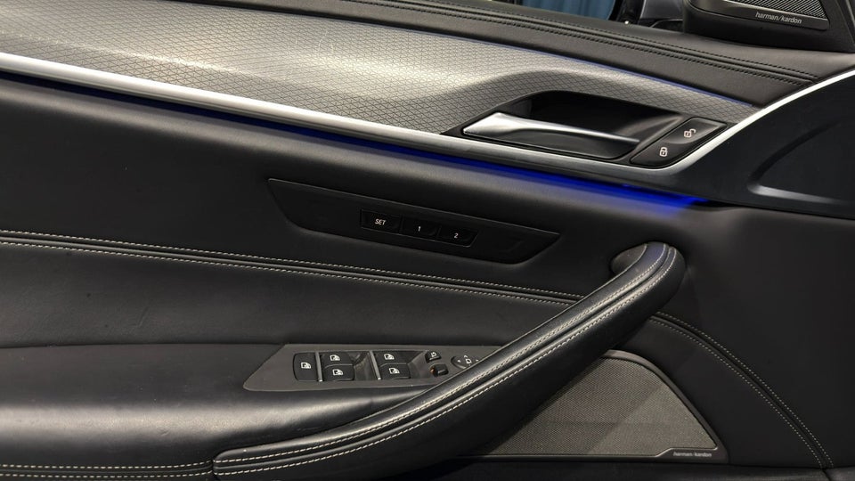 BMW 530d 3,0 Touring M-Sport xDrive aut. 5d